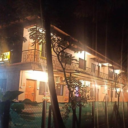 آليباغ Dlite Beach Grove Cottages المظهر الخارجي الصورة