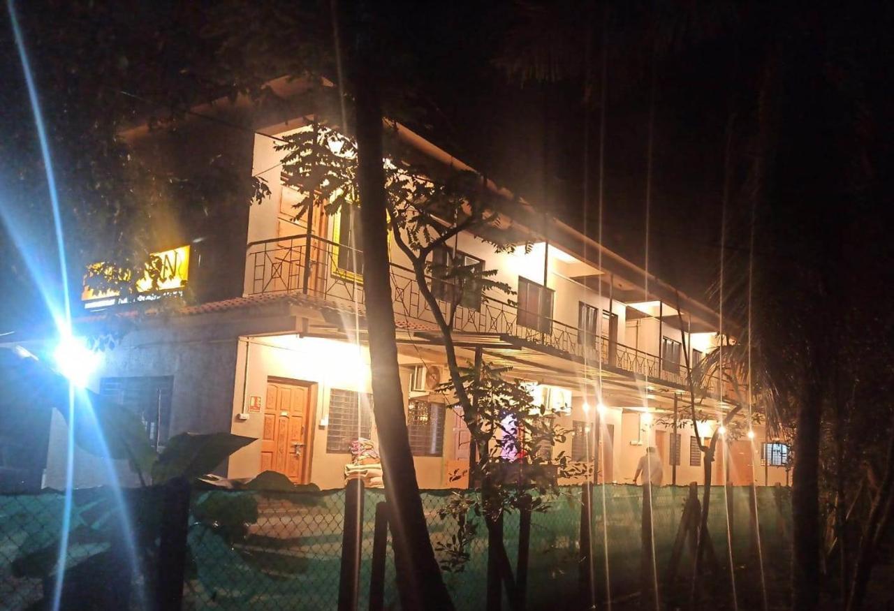 آليباغ Dlite Beach Grove Cottages المظهر الخارجي الصورة